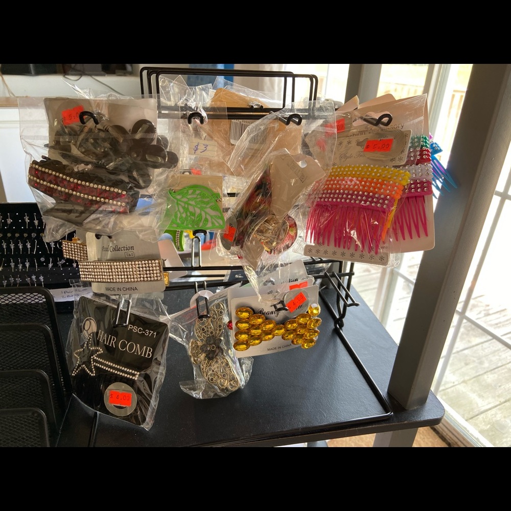 Hair accessories and custom earrings